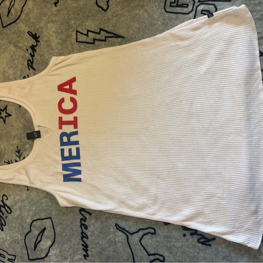 Fox White Tank Top with Red and Blue Print